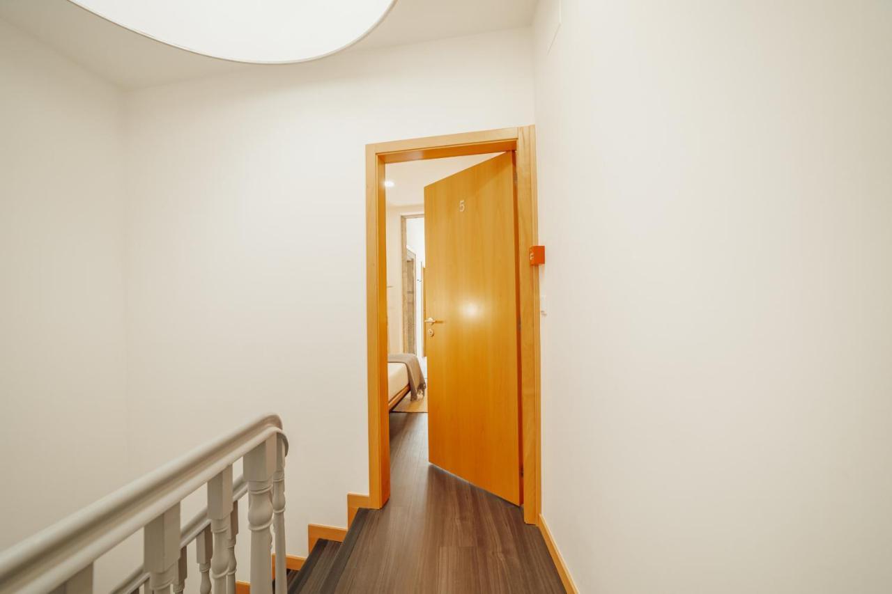 Aliados Suites By Homing OOporto Esterno foto