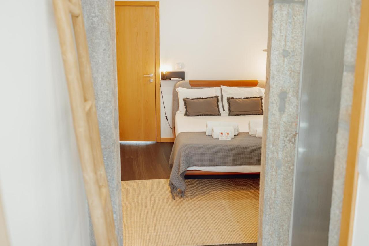 Aliados Suites By Homing OOporto Esterno foto