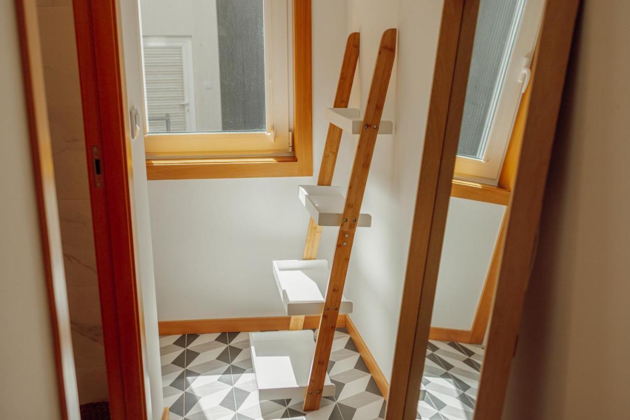 Aliados Suites By Homing OOporto Esterno foto